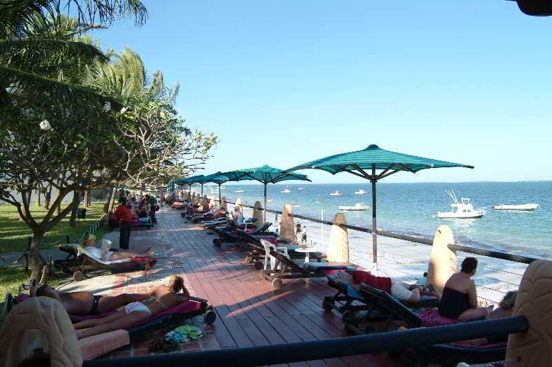 Bamburi Beach Hotel Extérieur photo
