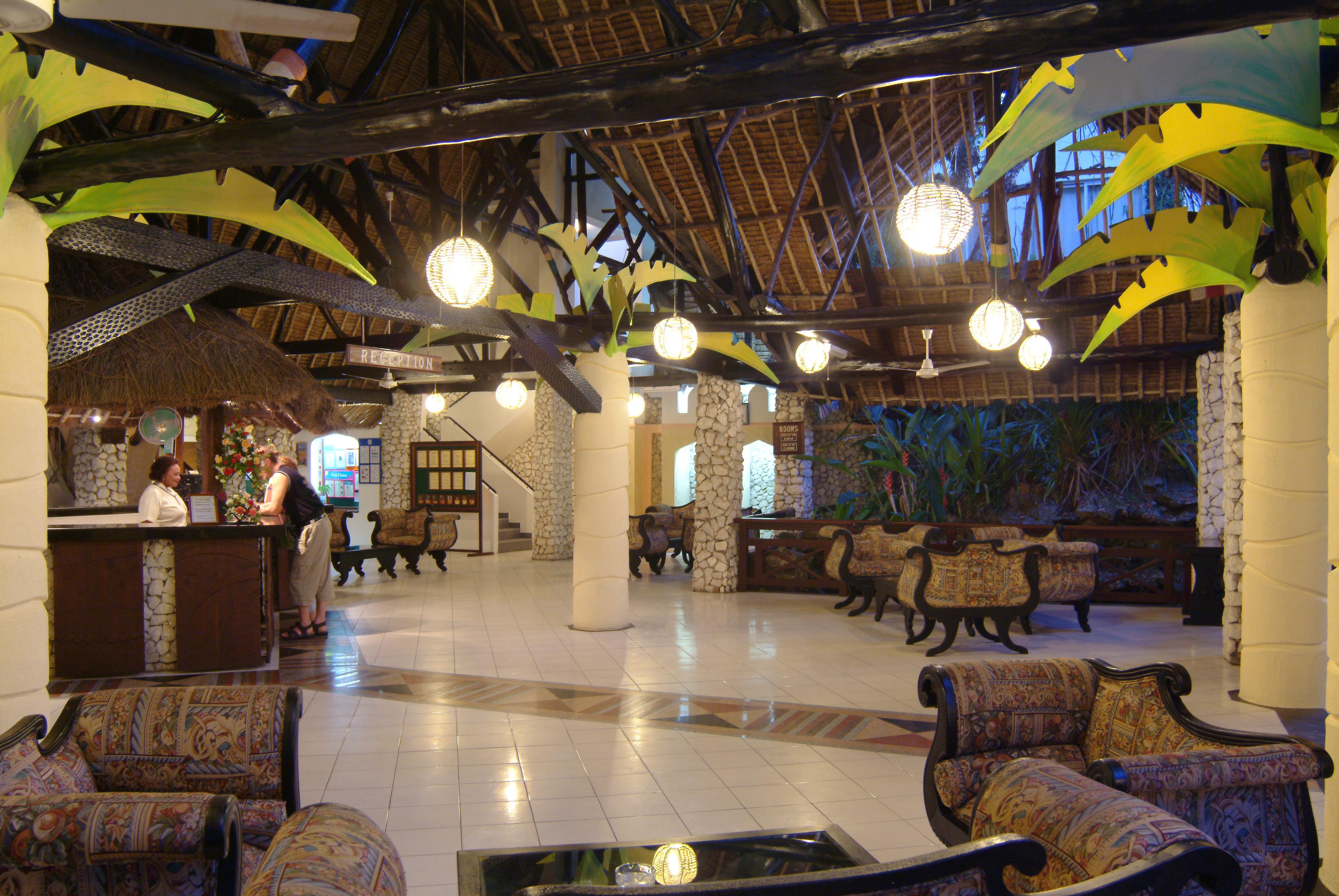 Bamburi Beach Hotel Extérieur photo